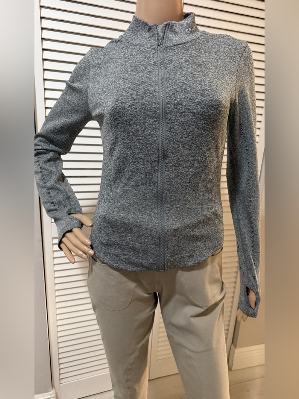 CGUG Emily Full Zip 2.0 jacket. Schooling jacket.size Large. Fitted to ride!
